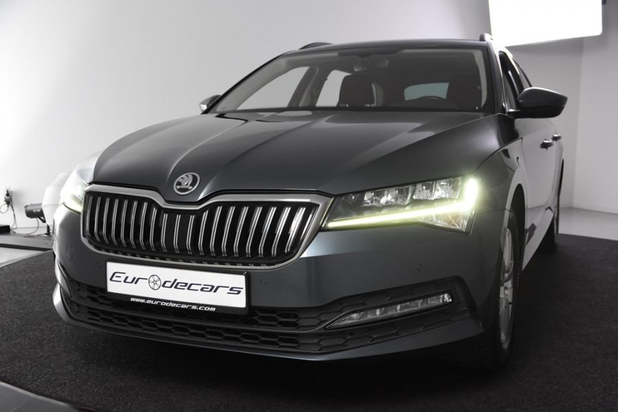Škoda Superb Combi 2.0 TDI *1ste Eigenaar*Navigatie*Stoelverwarming*