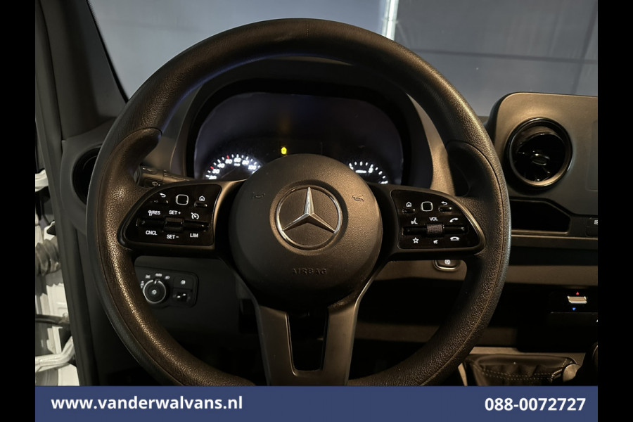 Mercedes-Benz Sprinter 214 CDI 143pk L2H2 Euro6 Airco | Camera | Apple Carplay | Cruisecontrol | Trekhaak Android Auto, Stoelverwarming, Parkeersensoren, Bijrijdersbank