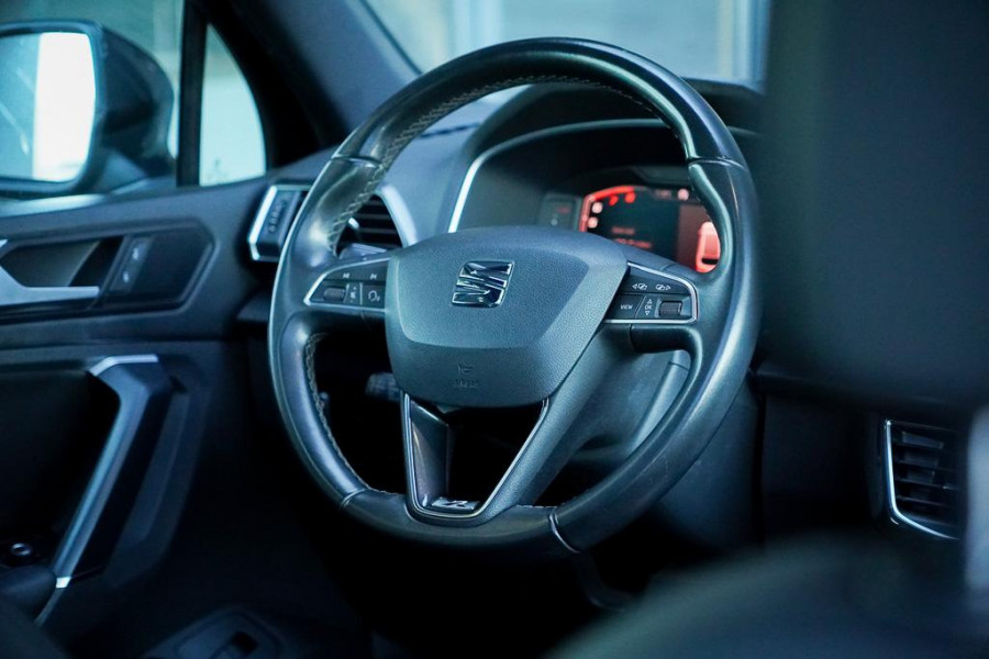 Seat Tarraco 1.5 TSI Xcellence 7p. / Pano / Trekhaak / Leder / Carplay