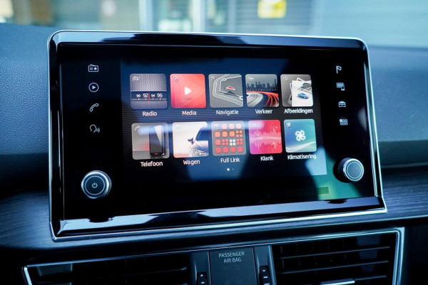 Seat Tarraco 1.5 TSI Xcellence 7p. / Pano / Trekhaak / Leder / Carplay