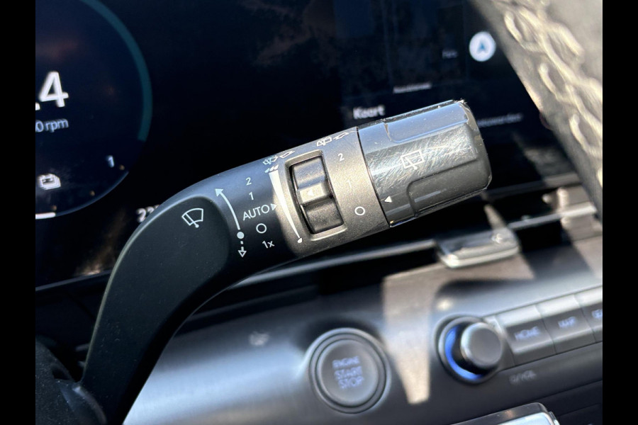 Hyundai Kona 1.6 GDI HEV Comfort | Stoelverwarming | Privacy glass | Camera | Adaptive cruise control | Carplay