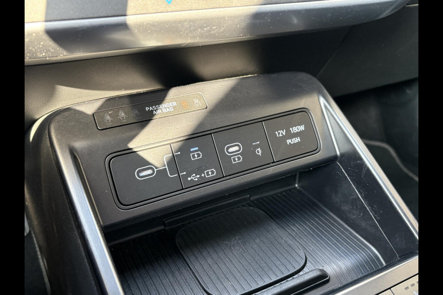 Hyundai Kona 1.6 GDI HEV Comfort | Stoelverwarming | Privacy glass | Camera | Adaptive cruise control | Carplay