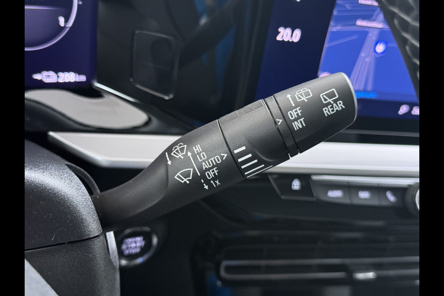 Opel Mokka-e 50kWh SOH 92% 3-Fase Laden Warmtepomp 360°Camera Apple Carplay Android Auto Pdc Navi Ecc Elegance SOH 92% DAB Led Lmv 17" Regen-Lichtsensor Isofix Privacy Glas Keyless Origineel Nederlandse Auto