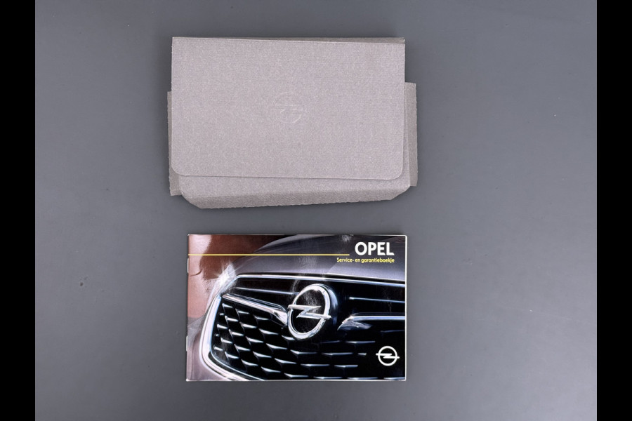 Opel Mokka-e 50kWh SOH 92% 3-Fase Laden Warmtepomp 360°Camera Apple Carplay Android Auto Pdc Navi Ecc Elegance SOH 92% DAB Led Lmv 17" Regen-Lichtsensor Isofix Privacy Glas Keyless Origineel Nederlandse Auto