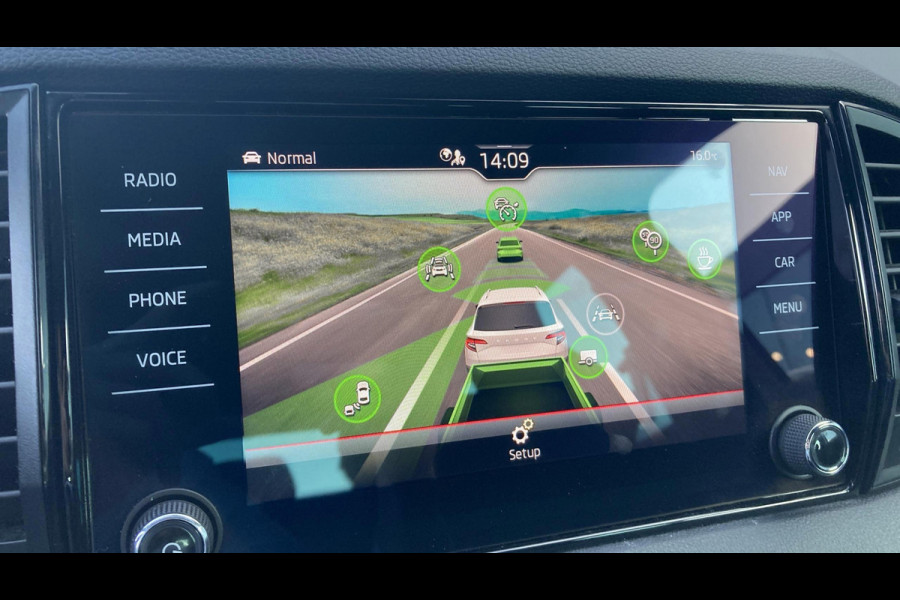 Škoda Karoq 1.5 TSI ACT 150pk DSG Sportline Business Navigatie Camera Acc Carplay
