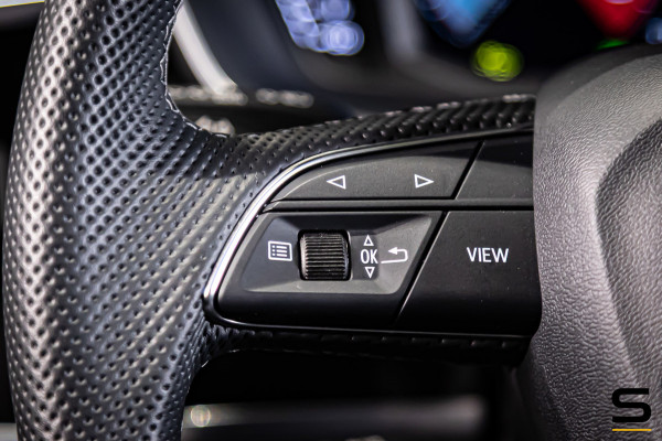 Audi Q3 35 TFSI S edition Competition|Pano|Cam|Leder|Garantie