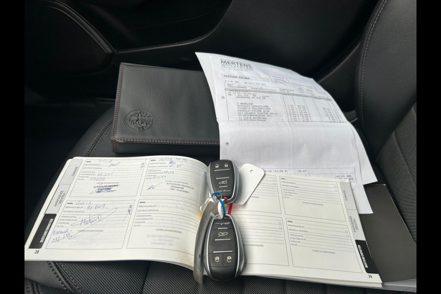 Alfa Romeo Giulia 2.0T Super