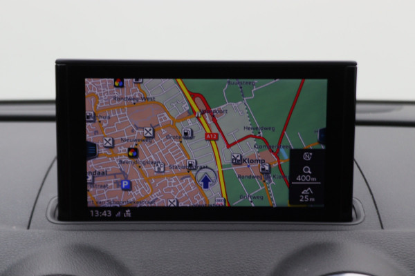 Audi A3 Sportback 35 TFSI CoD Advance Sport S Line Virtual Cockpit, Apple Carplay, LED, Stoelverwarming, Trekhaak, 18"