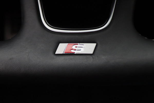 Audi A3 Sportback 35 TFSI CoD Advance Sport S Line Virtual Cockpit, Apple Carplay, LED, Stoelverwarming, Trekhaak, 18"