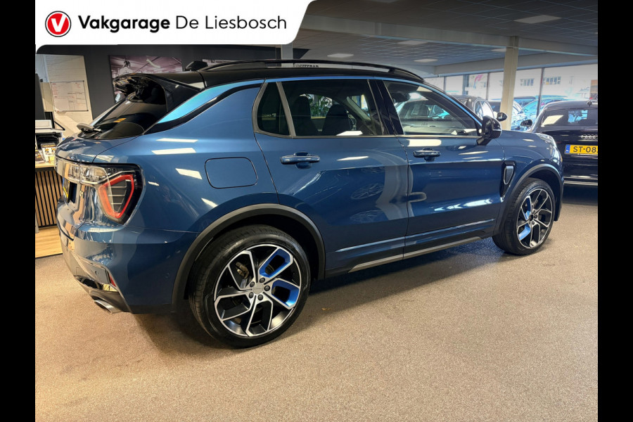 Lynk & Co 01 1.5 / pano / 360 camera / model 2023 / Infinity / navi / stoelverwarming