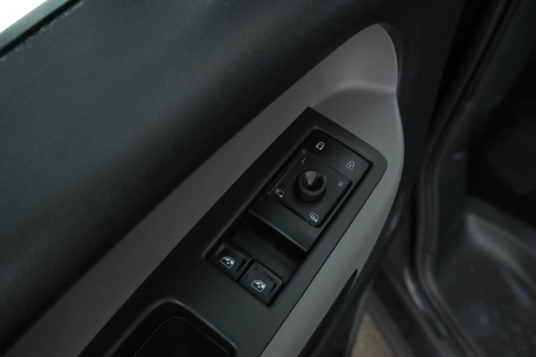 Volkswagen ID. Buzz Pro 77kWh 5 Persoons, 2x schuifdeur