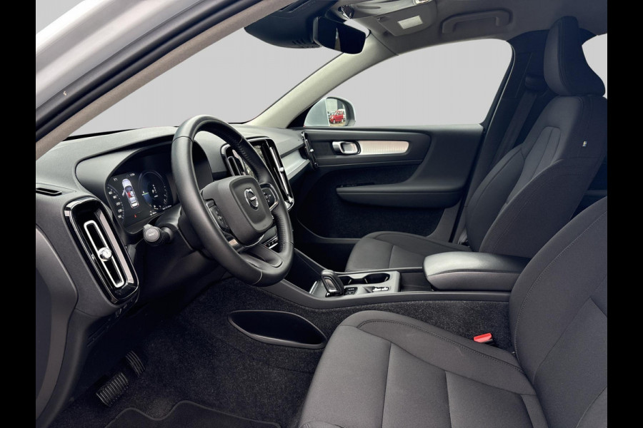 Volvo XC40 1.5 T4 Recharge R-Design Expression | Wegklapbare Trekhaak