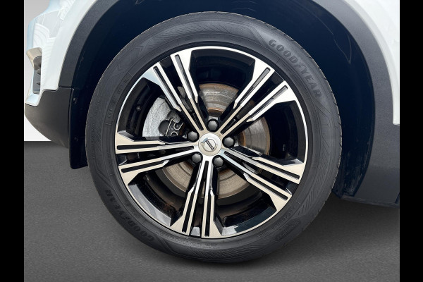 Volvo XC40 1.5 T4 Recharge R-Design Expression | Wegklapbare Trekhaak