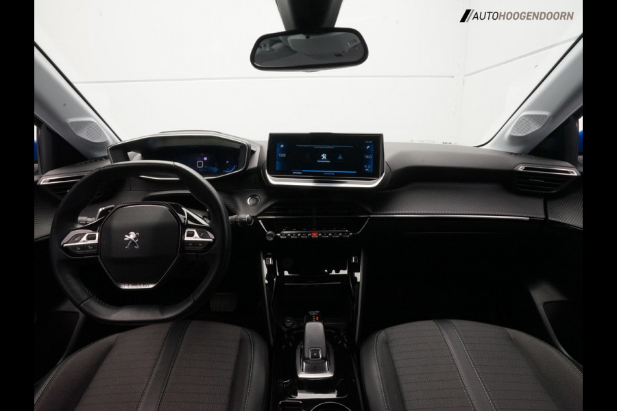 Peugeot 208 1.2 PureTech Allure Sport 100pk (APPLE CARPLAY,LED,SPORTSTOELEN,CLIMATE,CRUISE,CAMERA,NAVIGATIE,LM-VELGEN,TOPCONDITIE)
