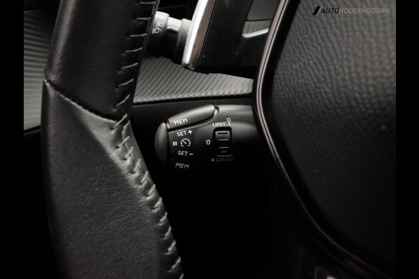 Peugeot 208 1.2 PureTech Allure Sport 100pk (APPLE CARPLAY,LED,SPORTSTOELEN,CLIMATE,CRUISE,CAMERA,NAVIGATIE,LM-VELGEN,TOPCONDITIE)