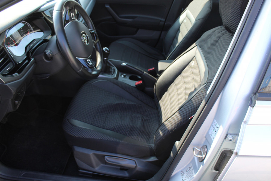 Volkswagen Polo 1.0 TSI Comfortline NAP NED AUTO 5 DRS AIRCO CRUISE