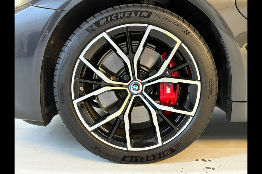 BMW 5 Serie 530e Edition Plus, M-pakket, Schuifdak, Laserlight, FULL-options