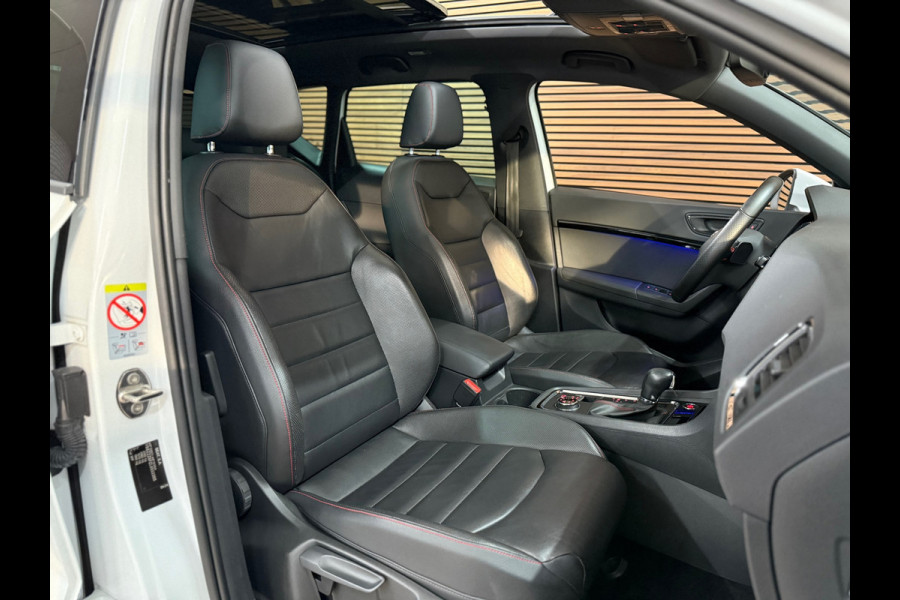 Seat Ateca 2.0 TSI FR 4DRIVE | Pano | Parkeerstuurassistent met Top View | Leder Pakket | Ambient | Exclusive Performance velgen |