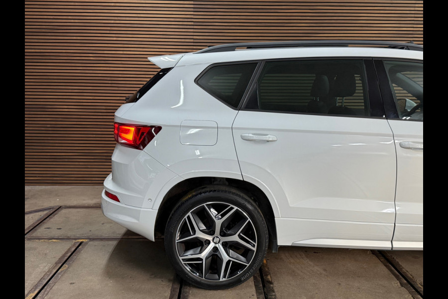 Seat Ateca 2.0 TSI FR 4DRIVE | Pano | Parkeerstuurassistent met Top View | Leder Pakket | Ambient | Exclusive Performance velgen |