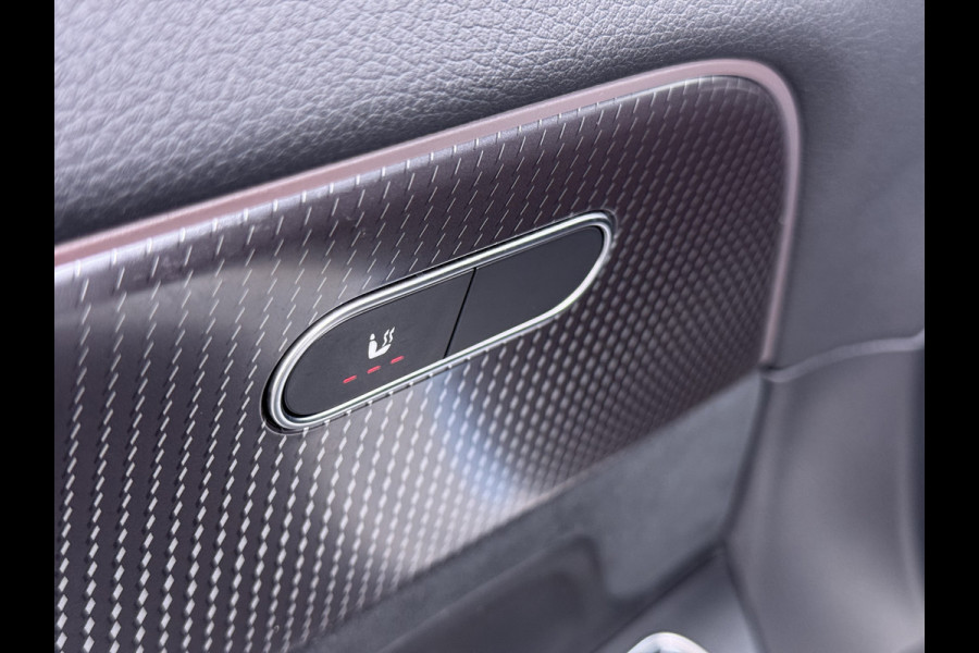 Mercedes-Benz EQA 250 AMG Line SOH 98% Navi Camera Ecc Pdc Stoelverwarming Cruise Control DAB Bluetooth Elek.Achterklep Led Lmv 18" Privacy Glas Ambience-verlichting Licht en zichtpakket 1e Eigenaar Volledig Dealeronderhouden Origineel Nederlandse Auto € 61.000 nieuw