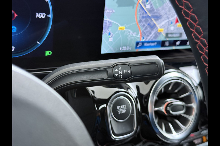 Mercedes-Benz EQA 250 AMG Line SOH 98% Navi Camera Ecc Pdc Stoelverwarming Cruise Control DAB Bluetooth Elek.Achterklep Led Lmv 18" Privacy Glas Ambience-verlichting Licht en zichtpakket 1e Eigenaar Volledig Dealeronderhouden Origineel Nederlandse Auto € 61.000 nieuw