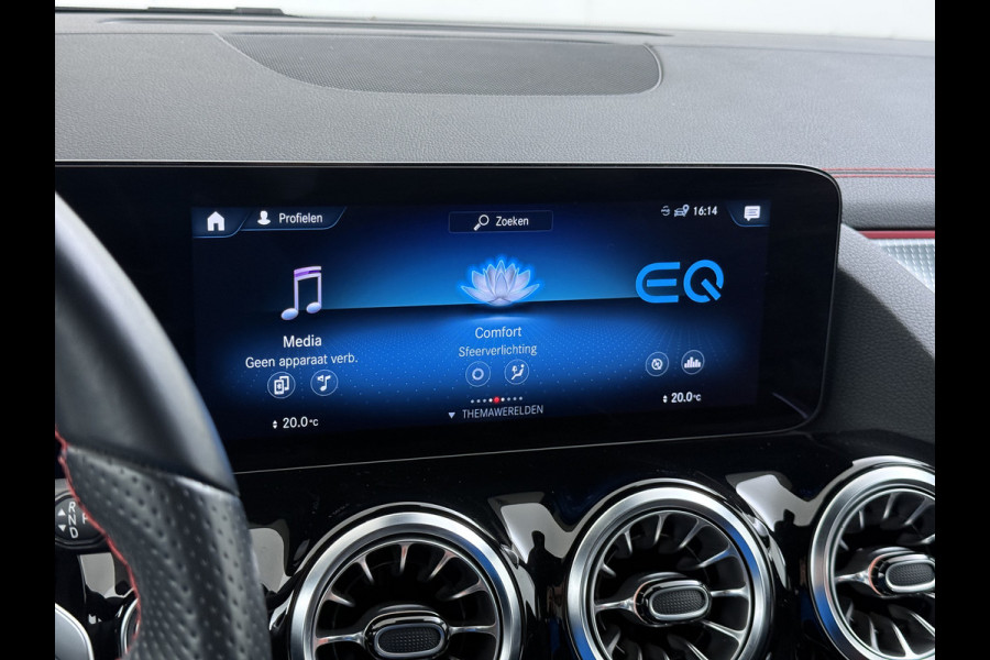 Mercedes-Benz EQA 250 AMG Line SOH 98% Navi Camera Ecc Pdc Stoelverwarming Cruise Control DAB Bluetooth Elek.Achterklep Led Lmv 18" Privacy Glas Ambience-verlichting Licht en zichtpakket 1e Eigenaar Volledig Dealeronderhouden Origineel Nederlandse Auto € 61.000 nieuw