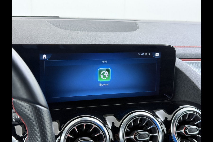 Mercedes-Benz EQA 250 AMG Line SOH 98% Navi Camera Ecc Pdc Stoelverwarming Cruise Control DAB Bluetooth Elek.Achterklep Led Lmv 18" Privacy Glas Ambience-verlichting Licht en zichtpakket 1e Eigenaar Volledig Dealeronderhouden Origineel Nederlandse Auto € 61.000 nieuw