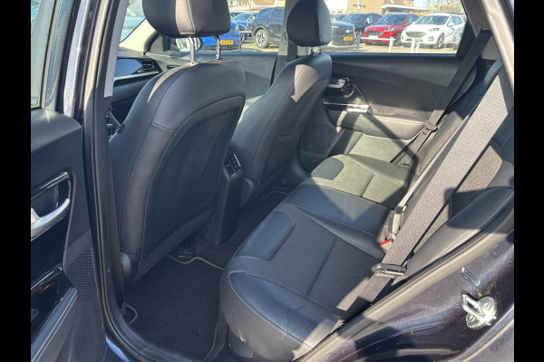 Kia Niro 1.6 GDi Hybrid DynamicLine | SCI | Navigatie | Camera | Half leder |