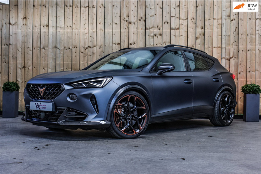 CUPRA Formentor VZ5 2.5 TSI *Schaalstoelen*Carbon*360 Camera*Beats*Uniek!*