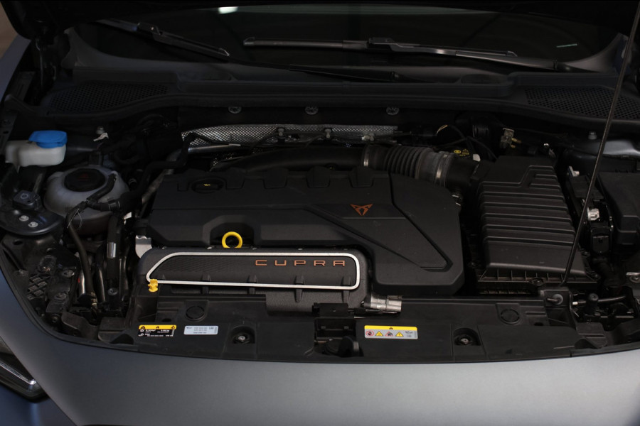 CUPRA Formentor VZ5 2.5 TSI *Schaalstoelen*Carbon*360 Camera*Beats*Uniek!*