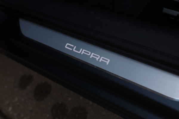 CUPRA Formentor VZ5 2.5 TSI *Schaalstoelen*Carbon*360 Camera*Beats*Uniek!*