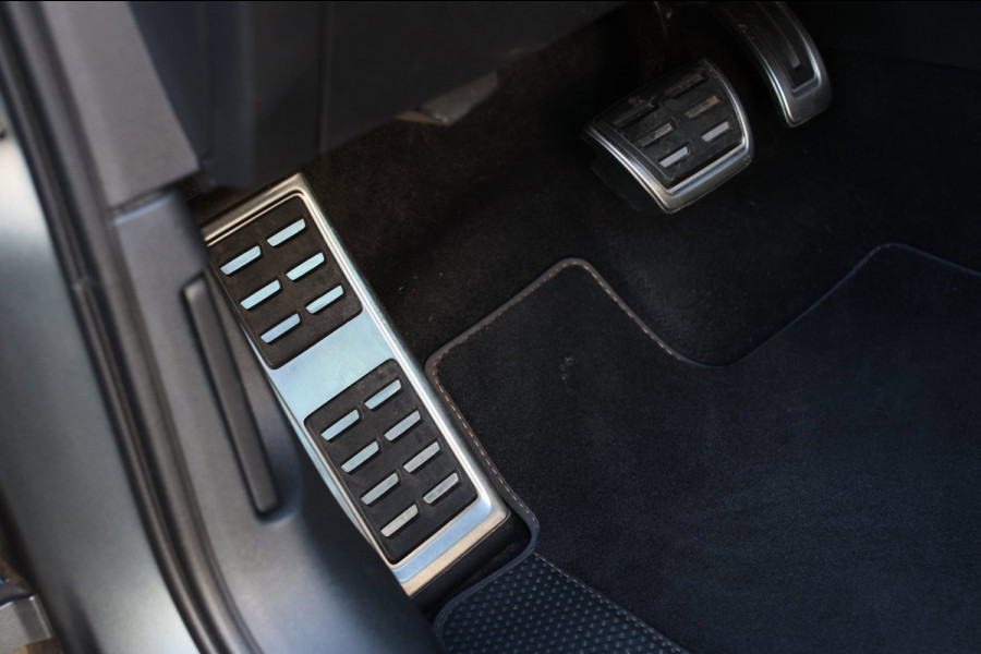 CUPRA Formentor VZ5 2.5 TSI *Schaalstoelen*Carbon*360 Camera*Beats*Uniek!*