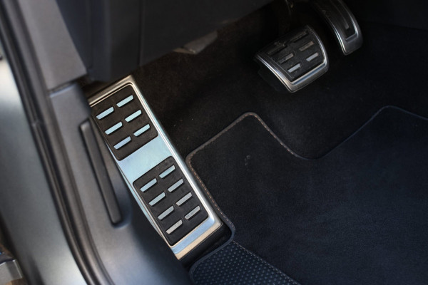 CUPRA Formentor VZ5 2.5 TSI *Schaalstoelen*Carbon*360 Camera*Beats*Uniek!*