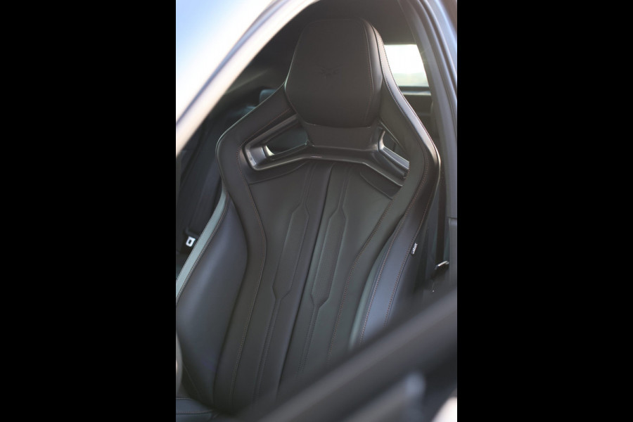 CUPRA Formentor VZ5 2.5 TSI *Schaalstoelen*Carbon*360 Camera*Beats*Uniek!*