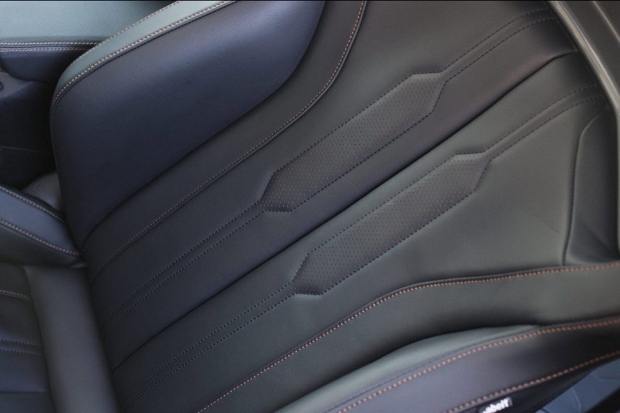 CUPRA Formentor VZ5 2.5 TSI *Schaalstoelen*Carbon*360 Camera*Beats*Uniek!*