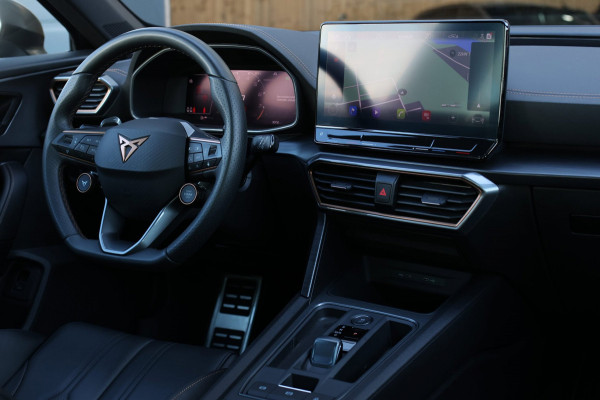 CUPRA Formentor VZ5 2.5 TSI *Schaalstoelen*Carbon*360 Camera*Beats*Uniek!*