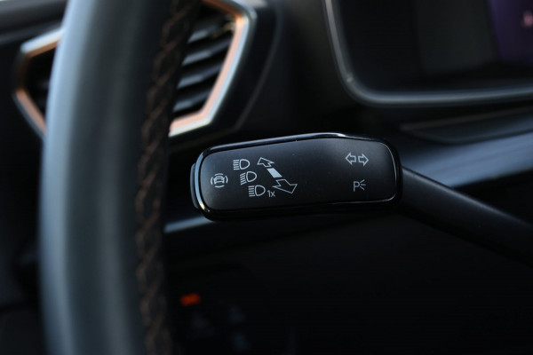 CUPRA Formentor VZ5 2.5 TSI *Schaalstoelen*Carbon*360 Camera*Beats*Uniek!*