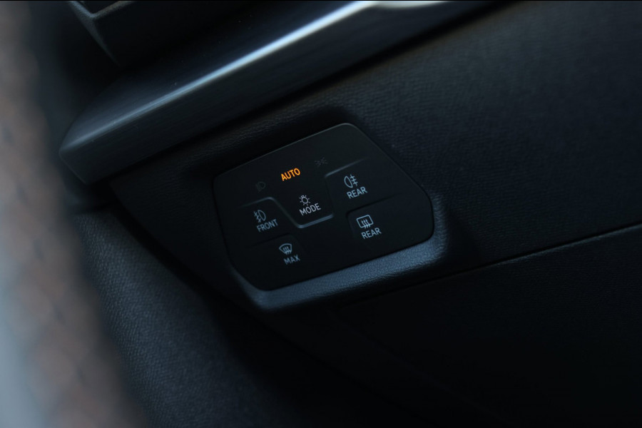 CUPRA Formentor VZ5 2.5 TSI *Schaalstoelen*Carbon*360 Camera*Beats*Uniek!*