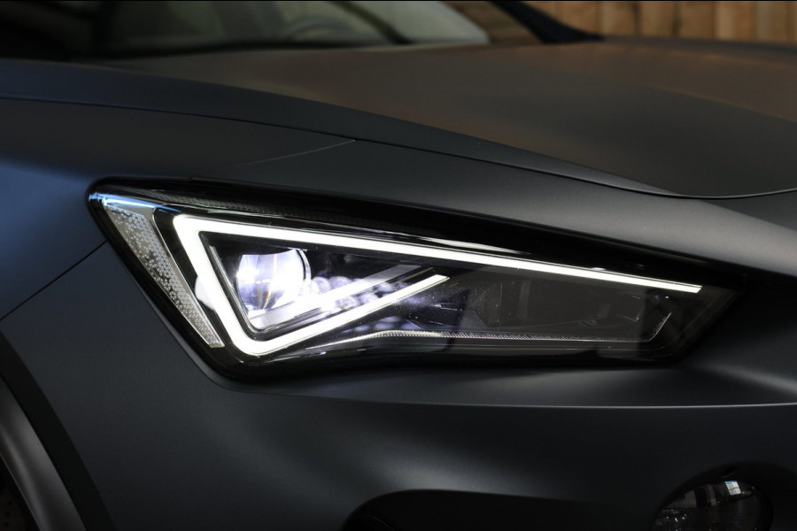 CUPRA Formentor VZ5 2.5 TSI *Schaalstoelen*Carbon*360 Camera*Beats*Uniek!*