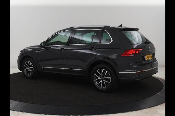 Volkswagen Tiguan 1.5 TSI Life Business | Stoelverwarming | Massage | Virtual Cockpit | Carplay | Navigatie | Keyless | Adaptive cruise | Parkeerhulp | Full LED | Climate control