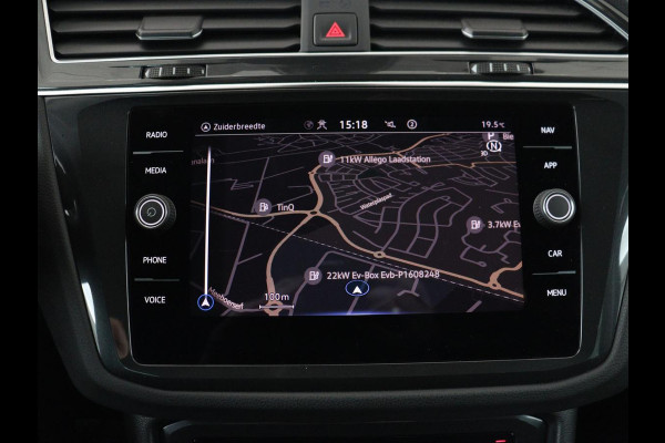 Volkswagen Tiguan 1.5 TSI Life Business | Stoelverwarming | Massage | Virtual Cockpit | Carplay | Navigatie | Keyless | Adaptive cruise | Parkeerhulp | Full LED | Climate control