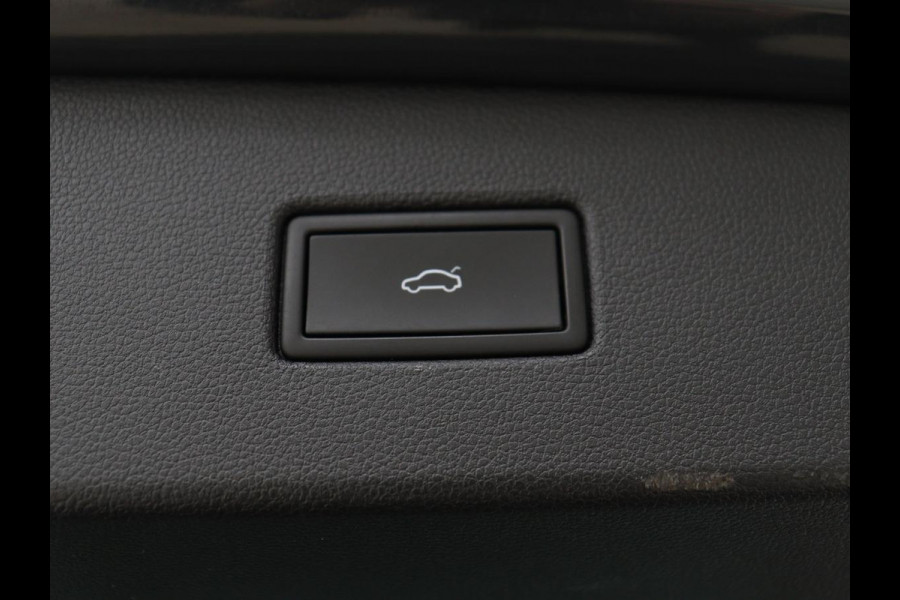 Volkswagen Tiguan 1.5 TSI Life Business | Stoelverwarming | Massage | Virtual Cockpit | Carplay | Navigatie | Keyless | Adaptive cruise | Parkeerhulp | Full LED | Climate control