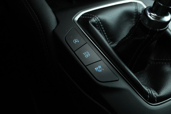 Ford FOCUS Wagon 2.0 EcoBlue ST Line Business 150Pk!, Titanium, Trekhaak, navigatie, Lmv,