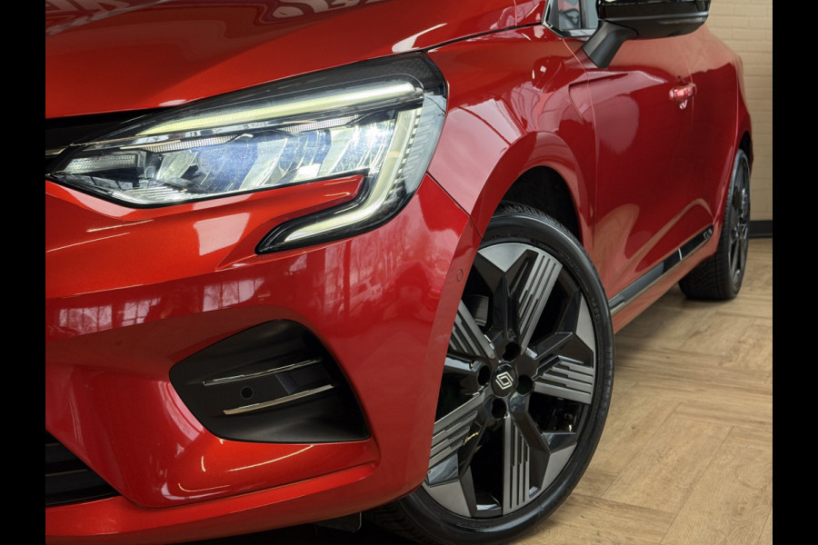 Renault Clio 1.3 TCe 130 Intens | Groot Navi | 360 | Stoel & Stuur verwarming | 17"| 100% Dealer onderhouden!