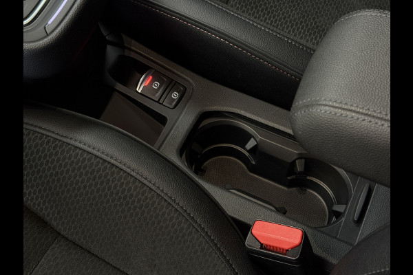 Renault Clio 1.3 TCe 130 Intens | Groot Navi | 360 | Stoel & Stuur verwarming | 17"| 100% Dealer onderhouden!