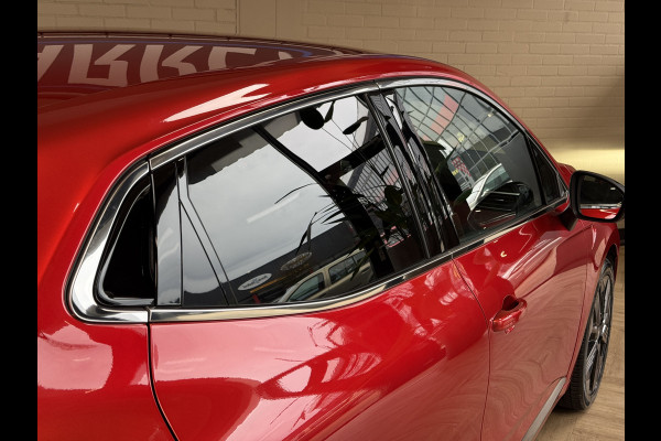 Renault Clio 1.3 TCe 130 Intens | Groot Navi | 360 | Stoel & Stuur verwarming | 17"| 100% Dealer onderhouden!