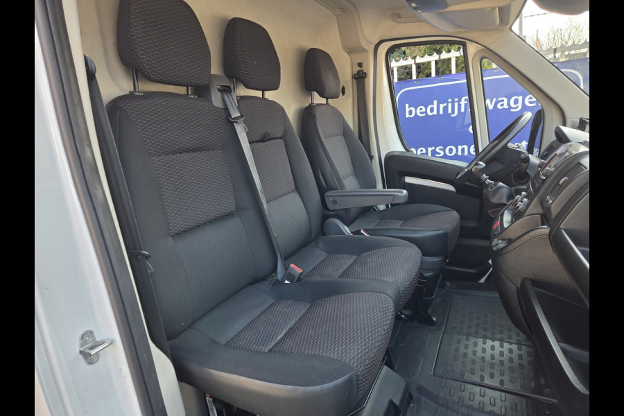 Peugeot Boxer 2.2 BlueHDi 140 Pk L2H2 Airco Cruise control Navigatie