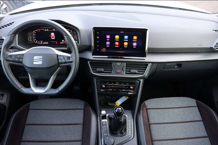 Seat Tarraco 1.5 TSI Xcellence Business Intense 7persoons org.NL rondom camera's el.klep trekhaak