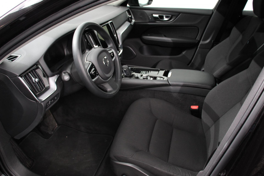 Volvo V60 2.0 T6 Recharge AWD R-Design | Navigatie | Harman Kardon | Camera | Adaptive Cruise Control | 19 Inch Lichtmetalen Velgen |