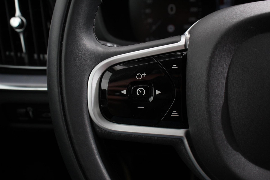 Volvo V60 2.0 T6 Recharge AWD R-Design | Navigatie | Harman Kardon | Camera | Adaptive Cruise Control | 19 Inch Lichtmetalen Velgen |